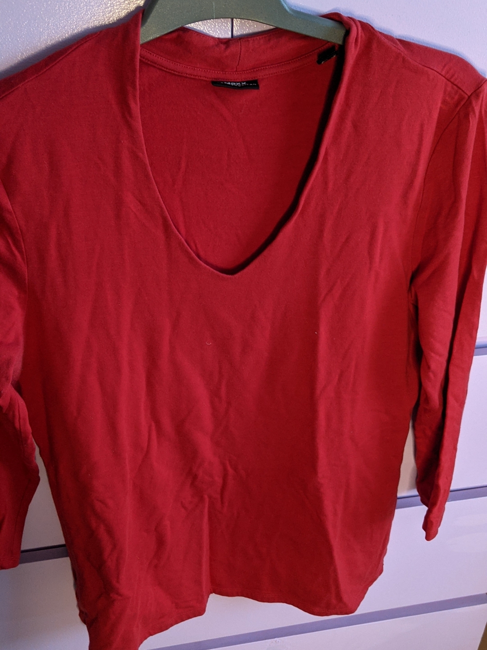 Red V-Neck Long Sleeve Top - Picture 1 of 2